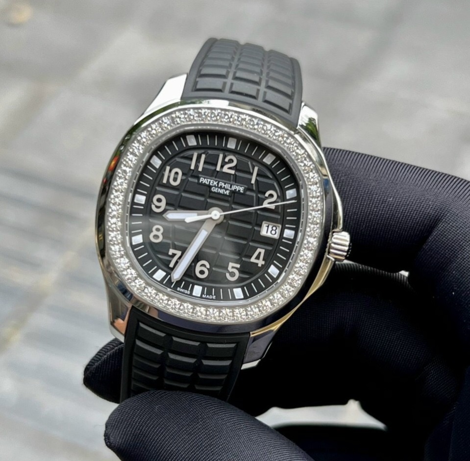 Đồng hồ Pateck Phillippe Aquanaut - HT Luxury Watch - Đồng Hồ Thụy Sỹ Chính Hãng